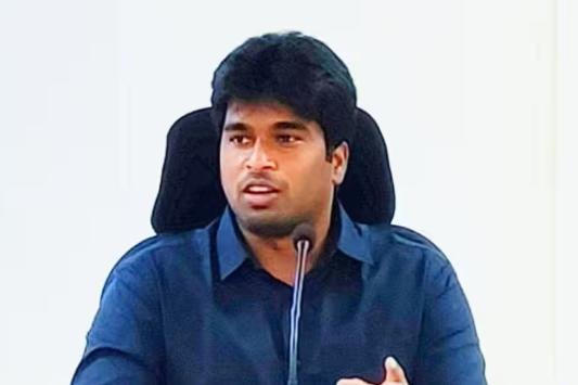 భారీ వర్షాల వేళ.. అండగా నిలిచిన యంత్రాంగం